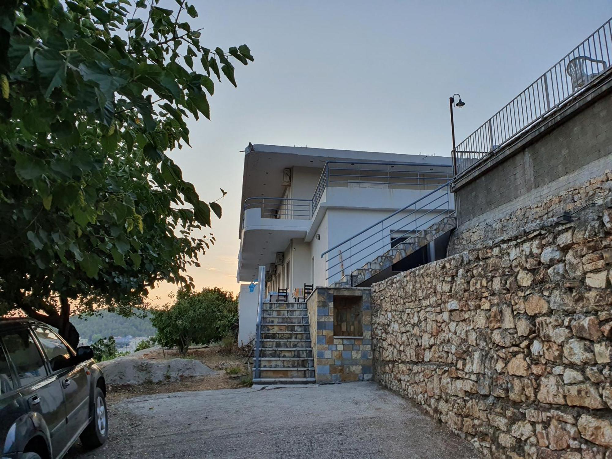 Bodini'S Rooms Himare Eksteriør bilde