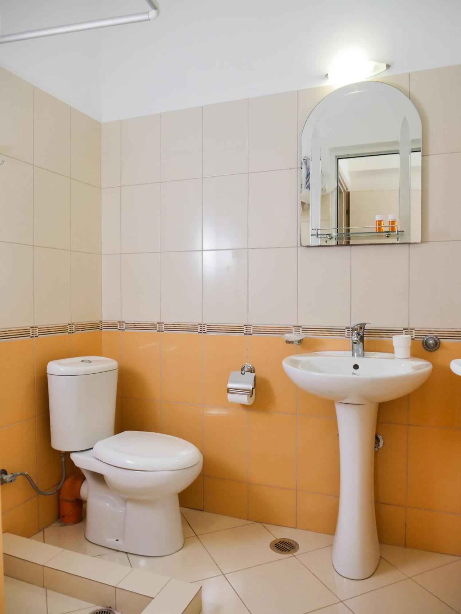 Bodini'S Rooms Himare Eksteriør bilde